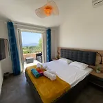 Semesterbostad Casa Totti Vue Avec Piscine