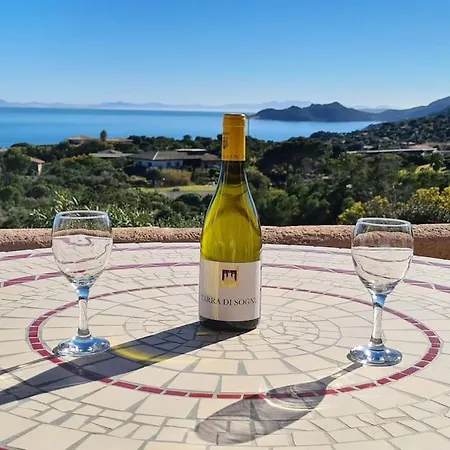 Casa Totti Vue Avec Piscine Casa de Férias *