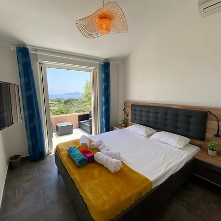 Casa de Férias Casa Totti Vue Avec Piscine