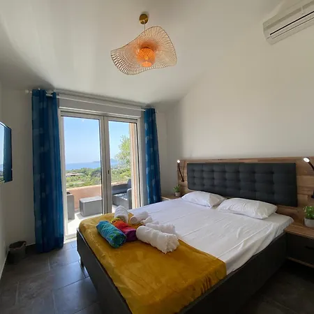 Casa de Férias Casa Totti Vue Avec Piscine