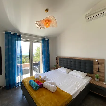 Casa Totti Vue Avec Piscine Ferienhaus *