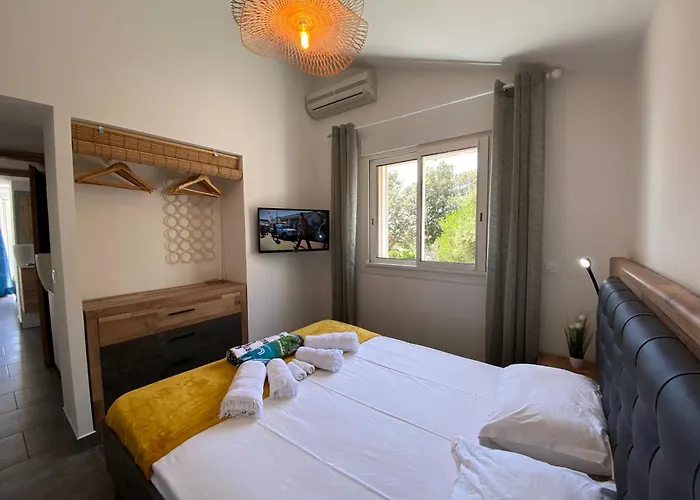 Ferienhaus Casa Totti Vue Avec Piscine Porto-Vecchio (Corsica)