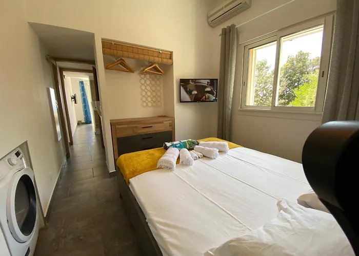 Casa Totti Vue Avec Piscine *